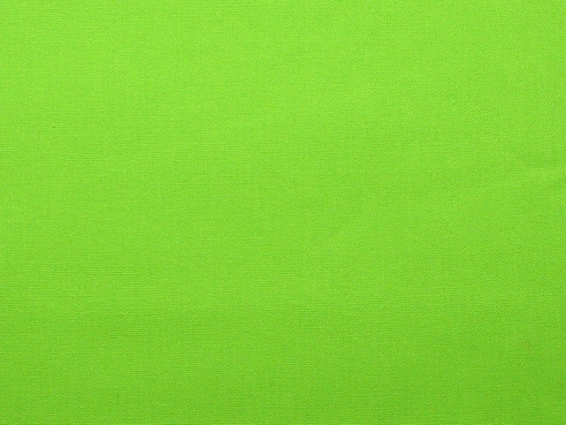 Supreme Solids Jasmine Green Cotton Fabric - Beachside Quilts